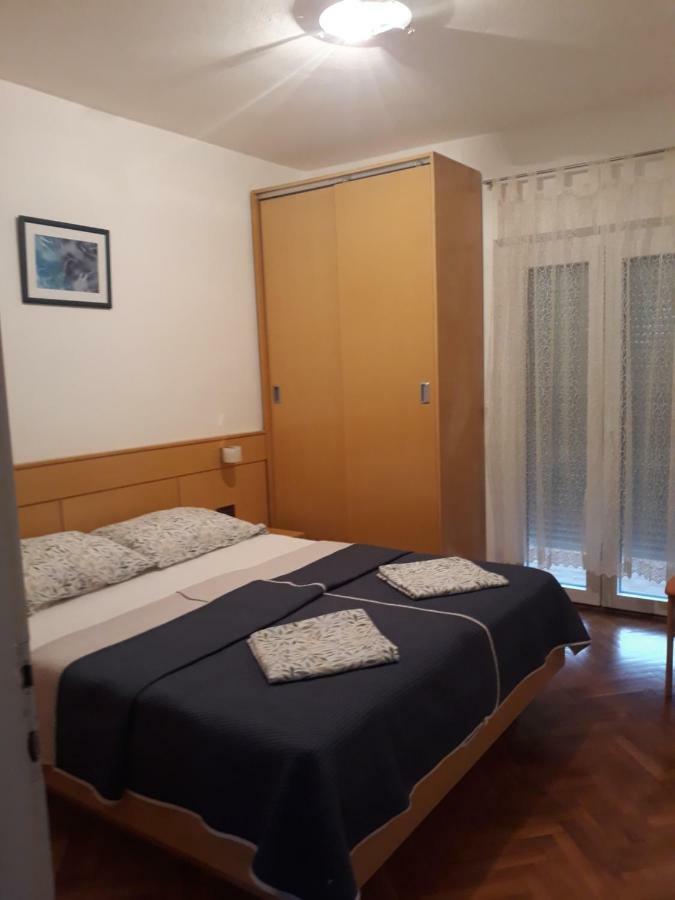 Apartmani Lana Rab Kampor エクステリア 写真